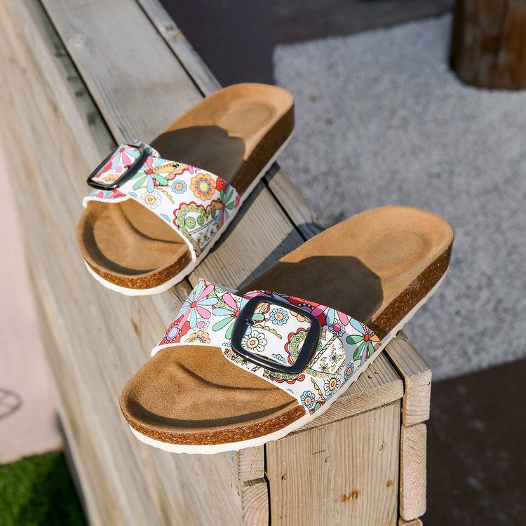 Summer new style buckle strap simple beach sandals